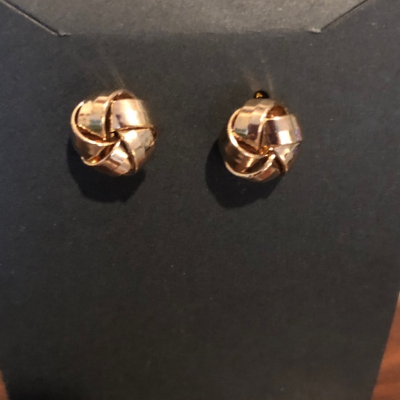 Knot Stud Earrings - Picture 4 of 4